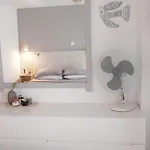 Calm & Airy House In Nikiti (Sithonia)