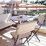 Calm & Airy House In Nikiti (Sithonia)
