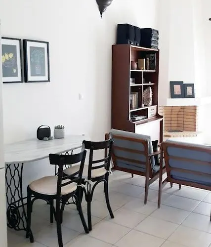 Calm & Airy House In Dom wakacyjny Nikiti (Sithonia)