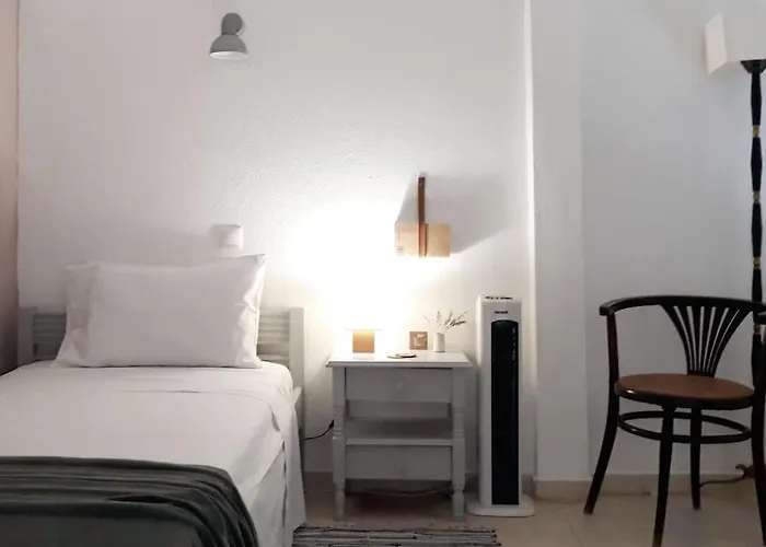 Dom wakacyjny Calm & Airy House In Nikiti (Sithonia)