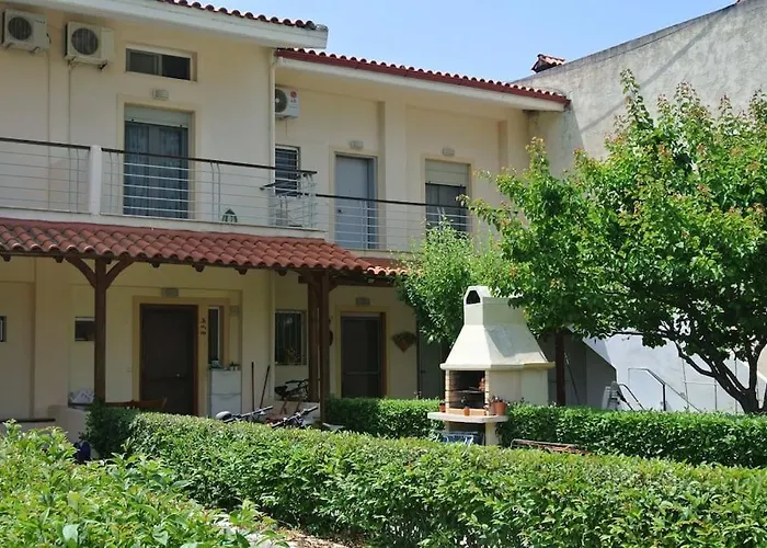 Dom wakacyjny Calm & Airy House In Nikiti (Sithonia)